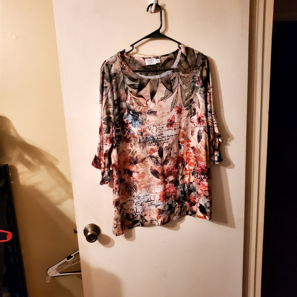 Women's blouse